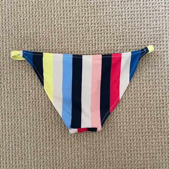 Solid and Striped 'The Morgan' bikini - Picture 6 of 6